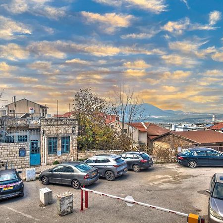 סוויטת גן עדן - Gan Eden Suite Safed Exteriör bild